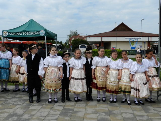 Katonai toborzás Berettyóújfaluban 16